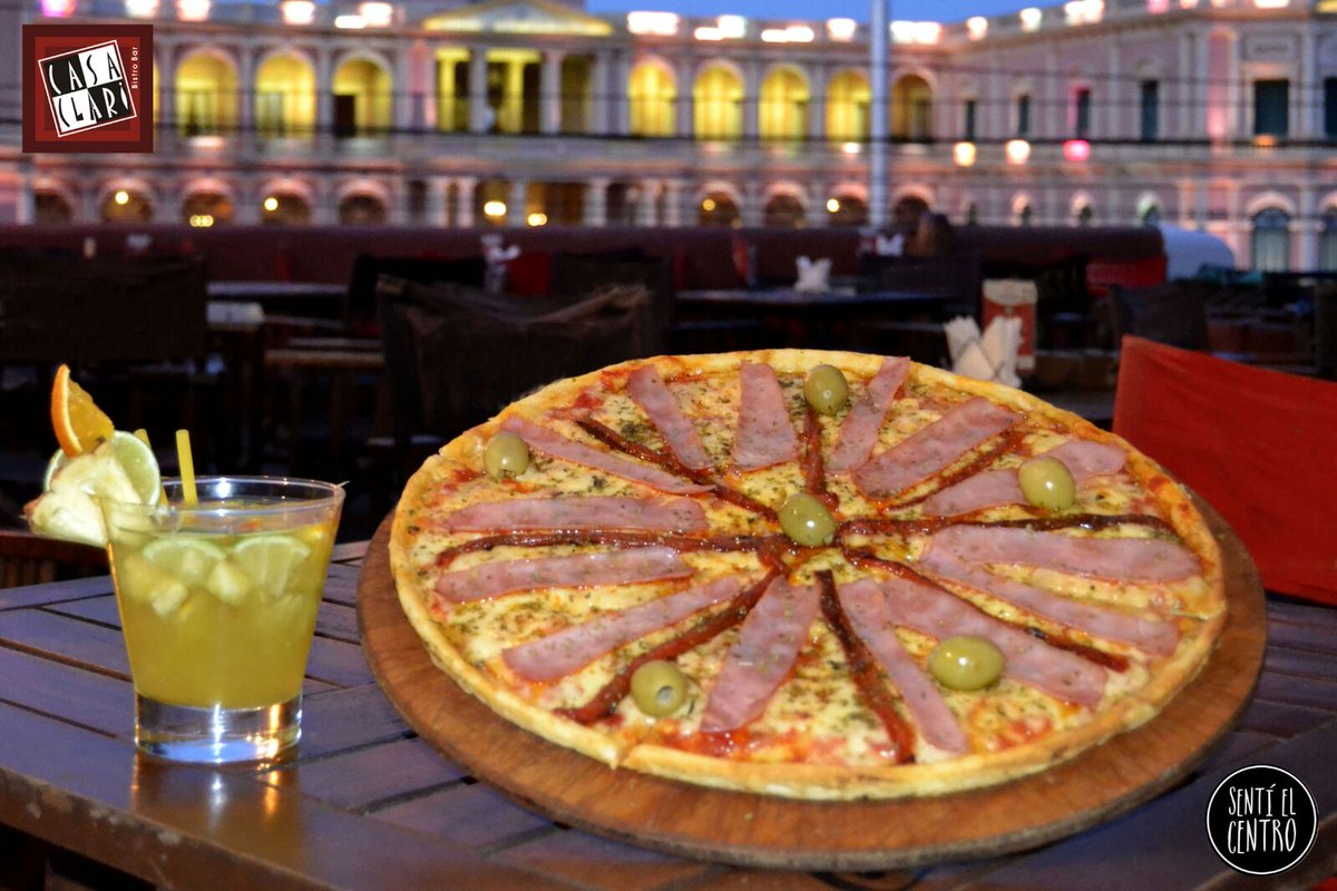 casaclari_py's tweet photo. ANTILUNEROOOOO!!
2 pizzas en la terracita!
Ya sabes!! Con Rt estás participando #Antilunero https://t.co/RAAq4XVzZZ
