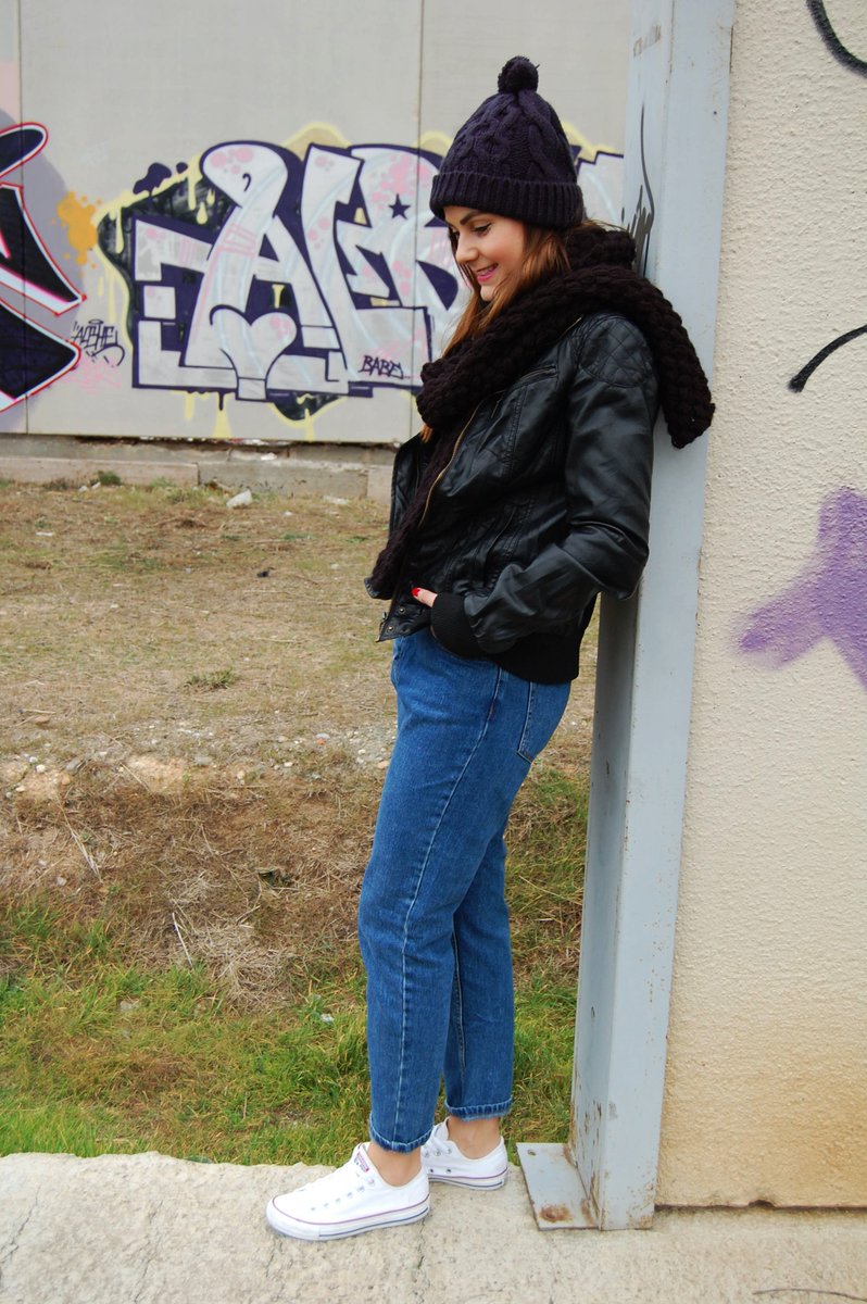 lady_agat's tweet photo. Ya esta el nuevo post en el blog/// Juz jest nowy post na blogu #ladyagat #pullandbear #look80s https://t.co/d5yWFUh10V