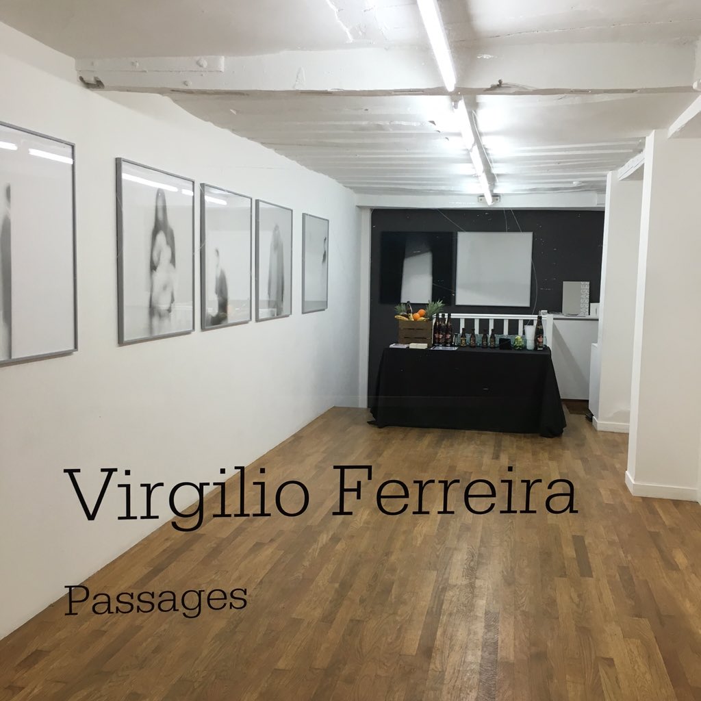 GalerieMade's tweet photo. Galerie Madé vous souhaite une belle année 2016! Ouverture le 7 janvier avec l'expos #Passages #VirgilioFerreira https://t.co/WcwHP6FaMb