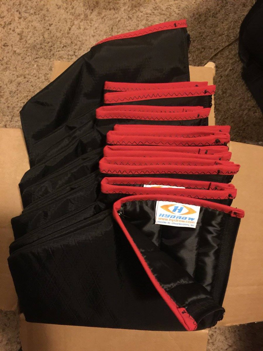 For $200 you can get high-quality durable padded bags for 8 oars #rowing #crew #backtowork #saveyourgear