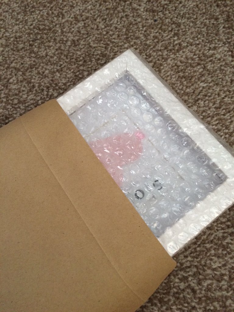 Beckysbuttonbox's tweet image. Frame on its way to its new home 💝💝💝💝
Order yours now !!!!