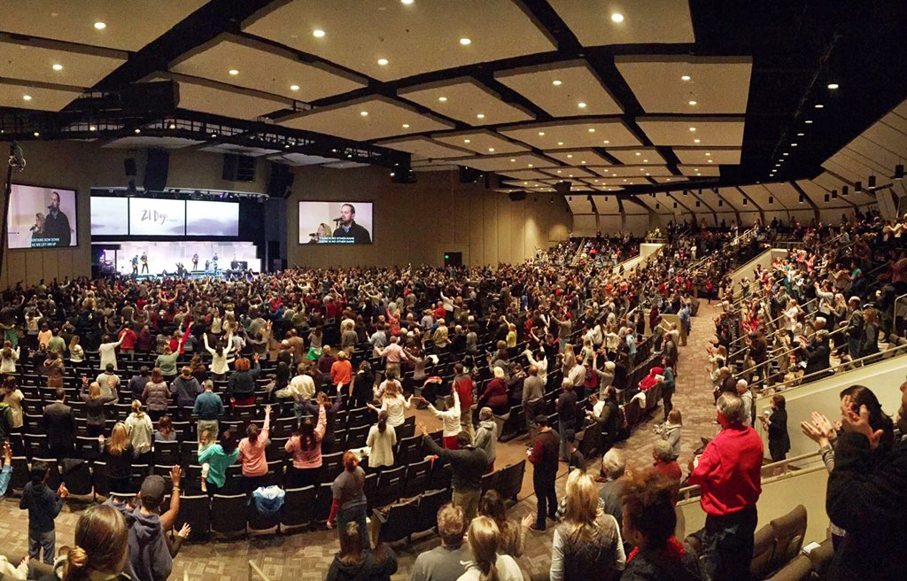 HighlandsAL's tweet image. Amazing first morning service of these #21DaysofPrayer! Be passionate. Be persistent. Be precise. Let's go all in!