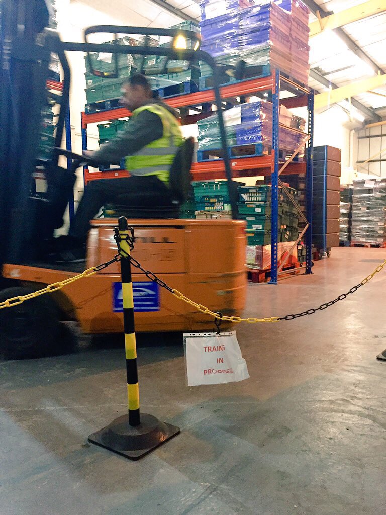 fssytraining's tweet photo. Following support from @CoalfieldsRegen our first forklift training courses started today #barnsleyisbrill https://t.co/KAdY81krSU