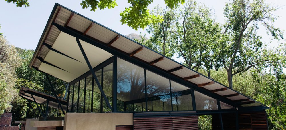 QualitySmith's tweet photo. The pros and cons of energy efficient roofing #HomeImprovement https://t.co/bughwplVUL https://t.co/iXyEuIKWnA