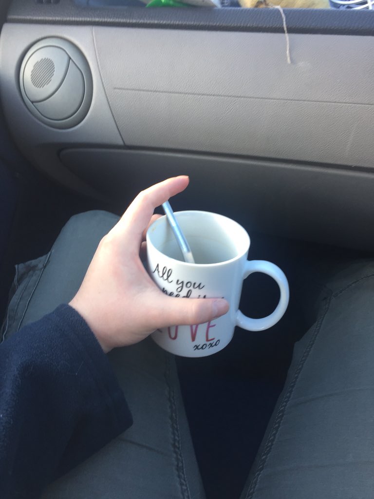 PnutBttrJelly90's tweet photo. Taking my coffee with me as I help my mum pick up my little sister. #Randomactoftheday https://t.co/spNRNGrUUr