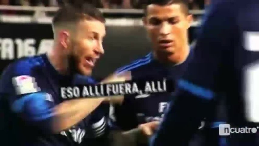 marca's tweet photo. -Cristiano: "¡Hay que ir a tope! Estamos mirando"
-Sergio Ramos: "Sí, tú a nosotros" ▶ https://t.co/4PvTEGq7ug https://t.co/ca5ZCV47cq