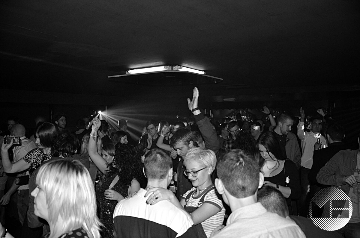 Moving House tweet media