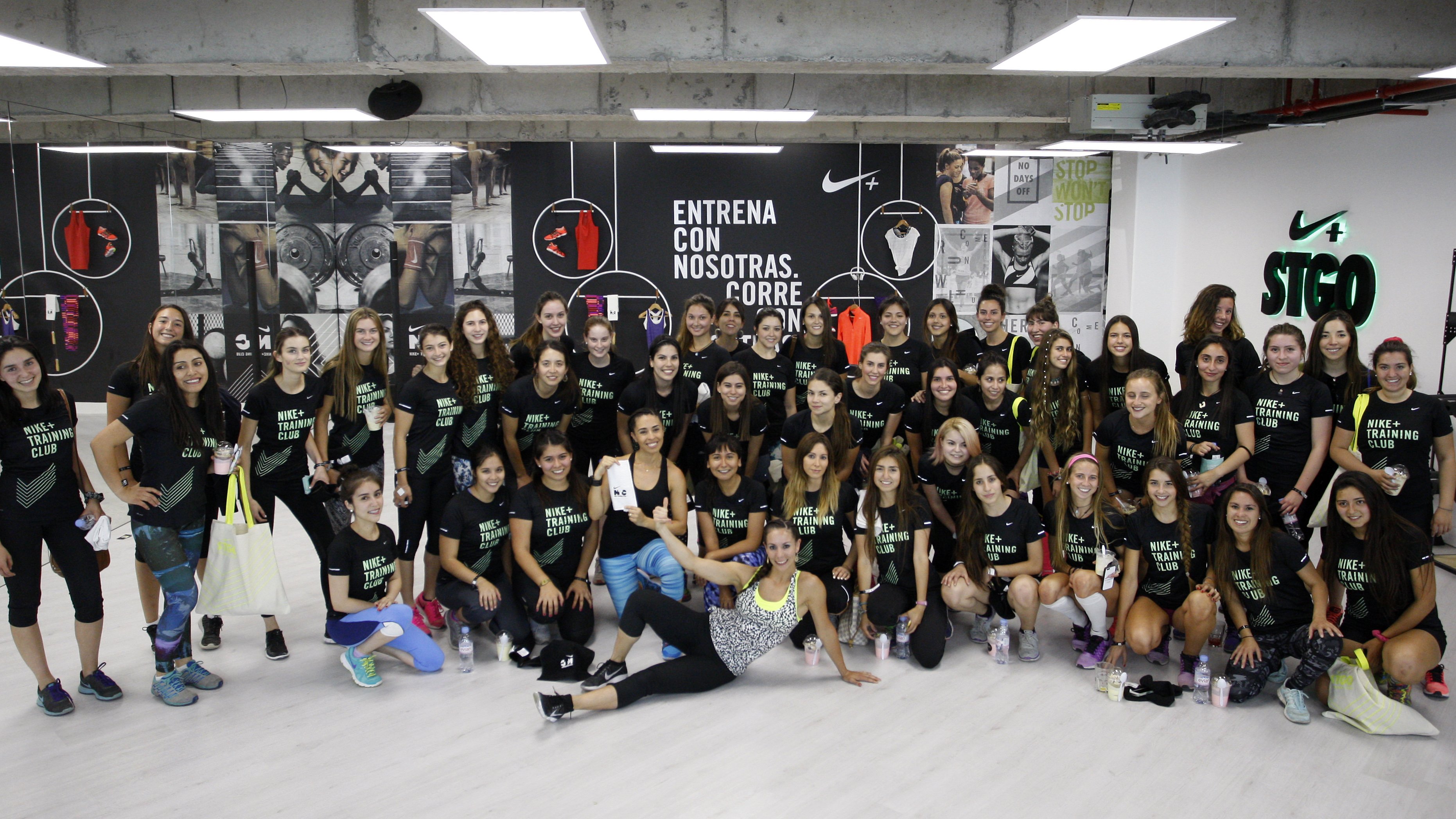 Nike casacostanera new arrivals