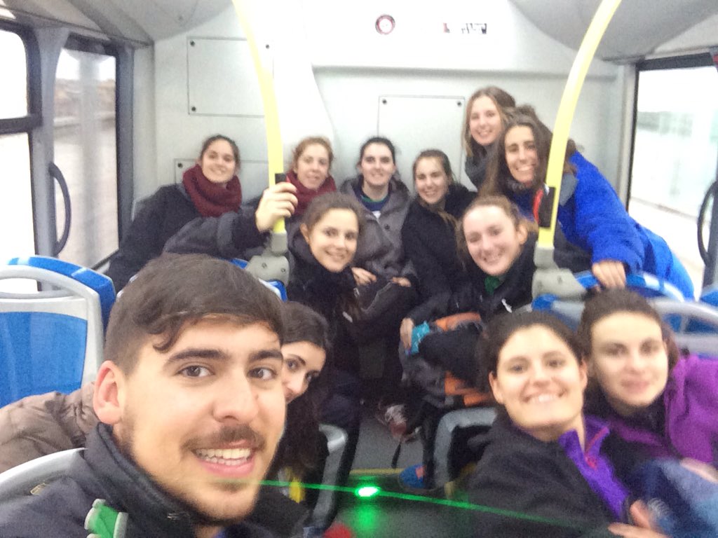 Adaagzgz's tweet photo. AAG 77 - UVA Segovia 37
Cerramos la 1ª fase invictas, ahora a coger fuerzas para la final de mañana. @baloncesto_SG https://t.co/igFuugvQsO