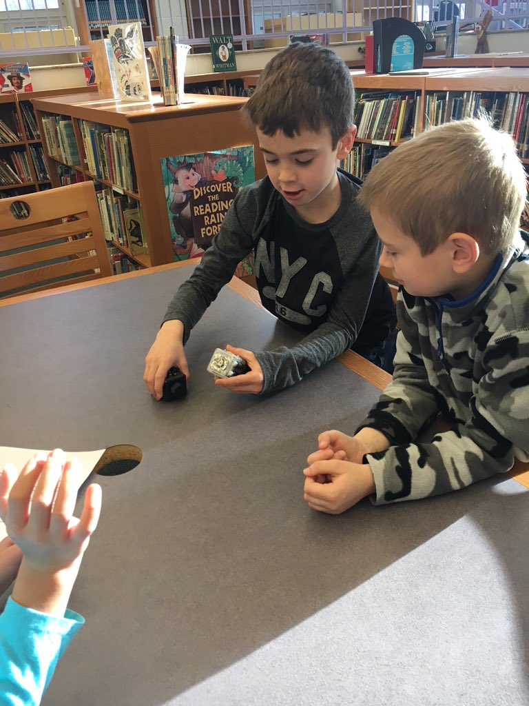 wfschool's tweet photo. Robotics in the media center with Mrs. Nicola's class! @WFSPrincipal @FTSupt_Kasun https://t.co/sKDcKX9mSg