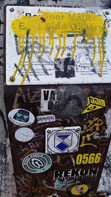 Left my mark in Berlin https://t.co/ybDuNTtRrs<a href="/tag/ass"class="tags"><span>#ass</span></a><a href="/tag/gotitfrommymama"class="tags"><span>#gotitfrommymama</span></a><a href="/tag/squatsdoabodygood"class="tags"><span>#squatsdoabodygood</span></a>