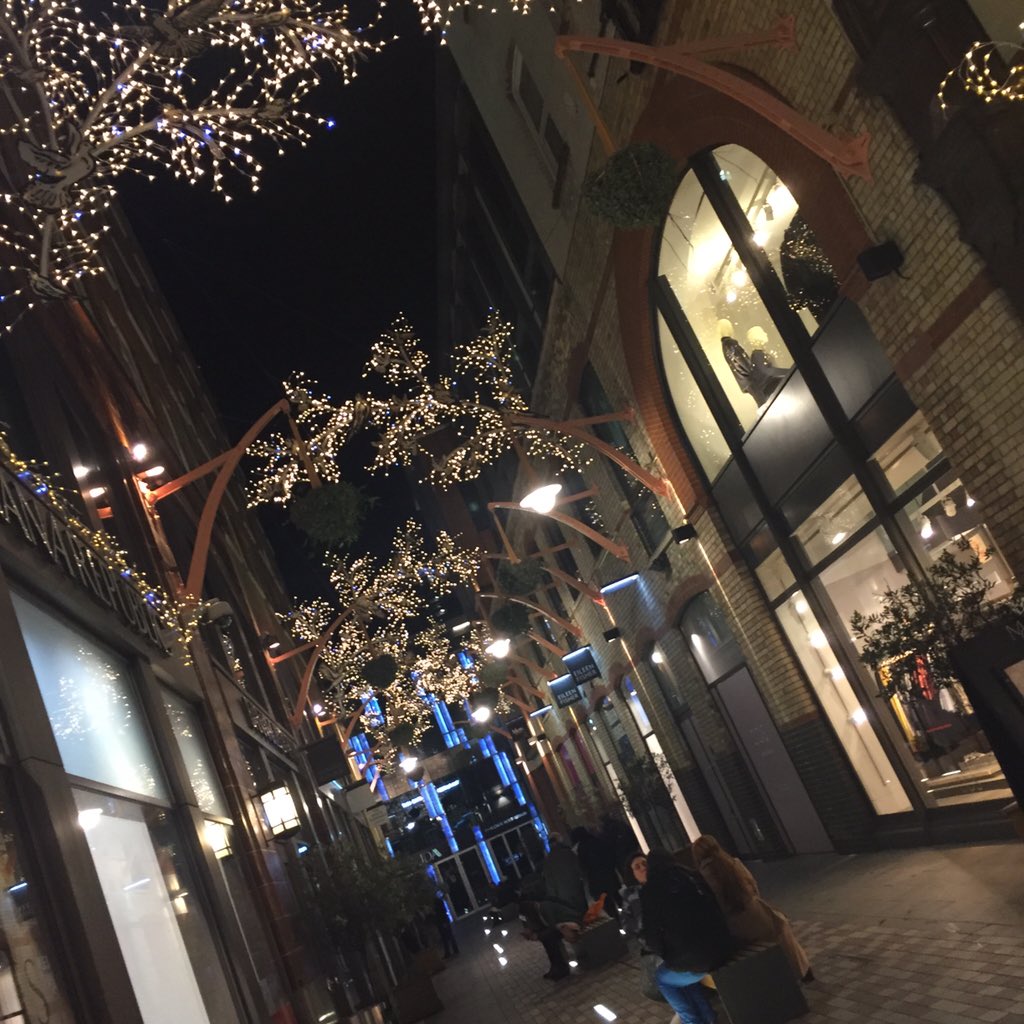 AmandaFrehr's tweet photo. #HappyNewYear #girlsnightout https://t.co/9vUGg38pUh