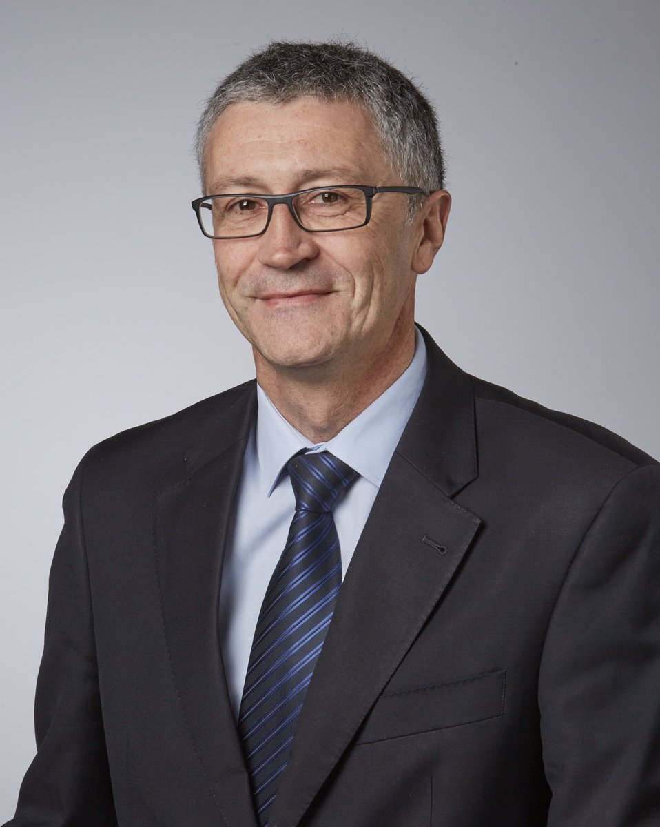 NvelleAquitaine's tweet photo. #RegionALPC @gerard_b62, élu vice-président : #Enseignement supérieur et #recherche https://t.co/VElEXZCZyK