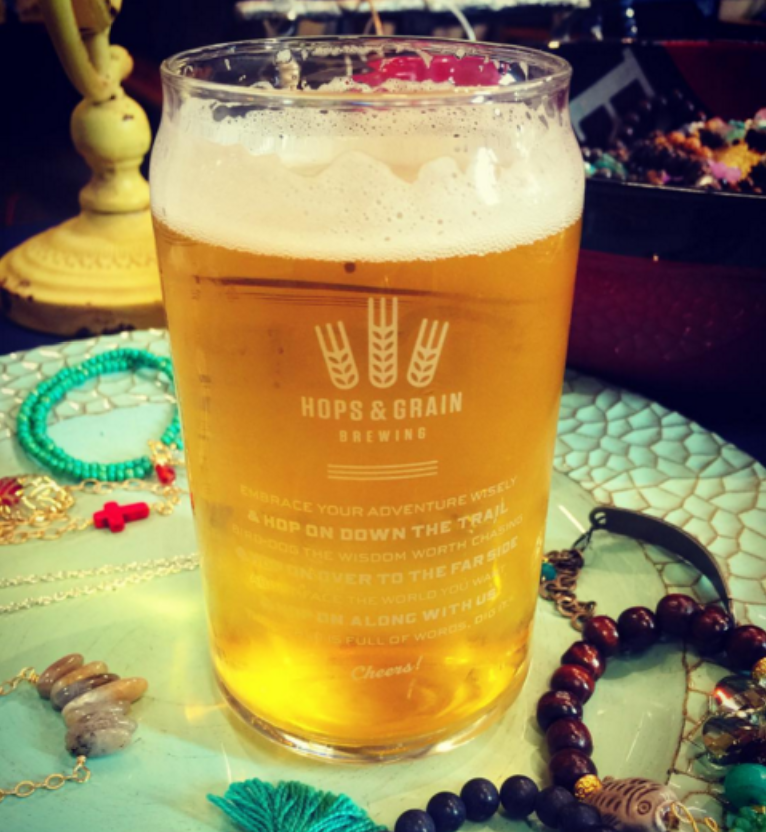 RoadShowsCo's tweet photo. Pics from Claudia's RoadShow at @hopsandgrain yesterday! #handmade #jewelry + #craftbeer = great times had by all! https://t.co/qveQH9Dntw