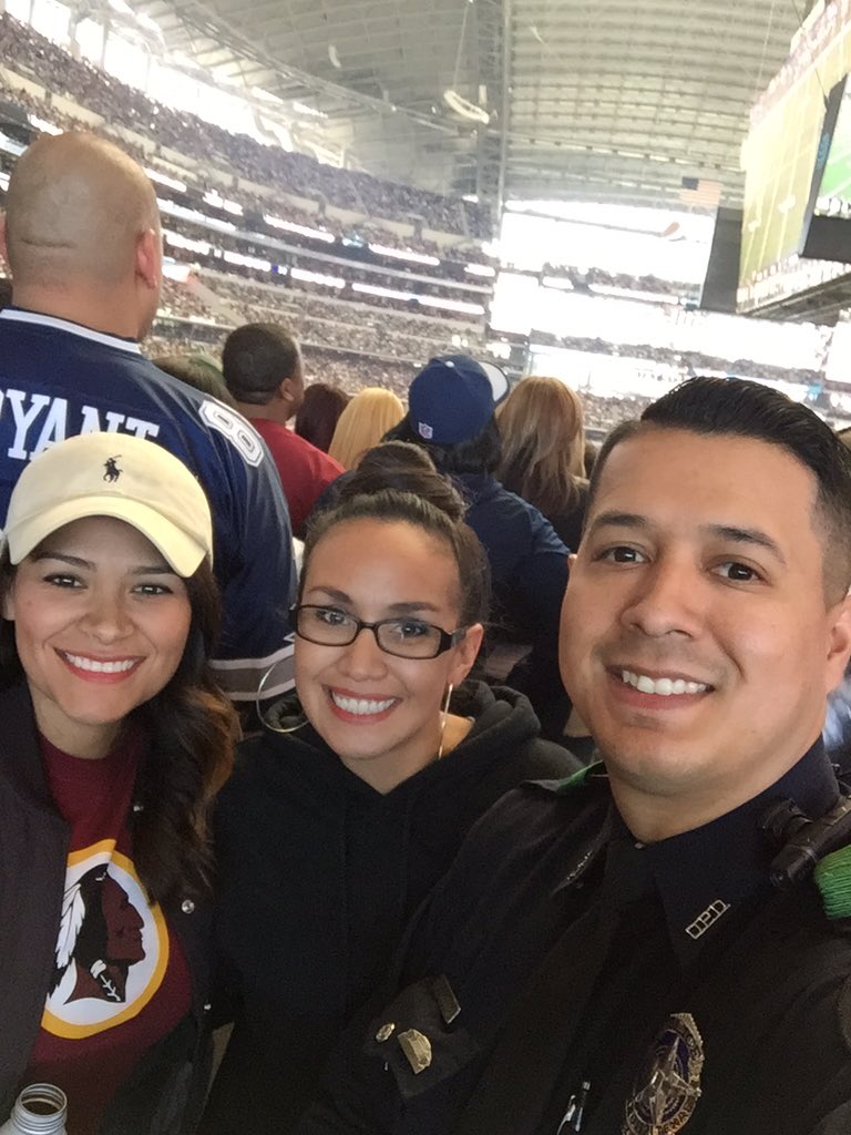 KAHOOVER08's tweet photo. @BenRogers @DPA_PoliceAssoc @PatrickEZ01 @vasmon2001 #firstrespondersappreciation #bleedblue #gocowboys https://t.co/CnikoHzs2o