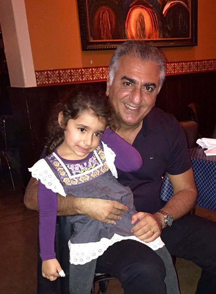 تو نه از درد پدر كه از دلداگي به وطن تصميم به ترك دياري گرفتي كه پر از غربت بود
#AliRezaPahlavi