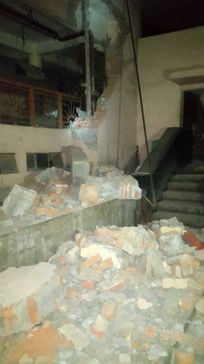 JKharrubon's tweet photo. A 6.8 magnitude Earthquake hit my country with the Epicentre situated close to my State!!! It was scary.Pray for us! https://t.co/EXYAYVzJH7