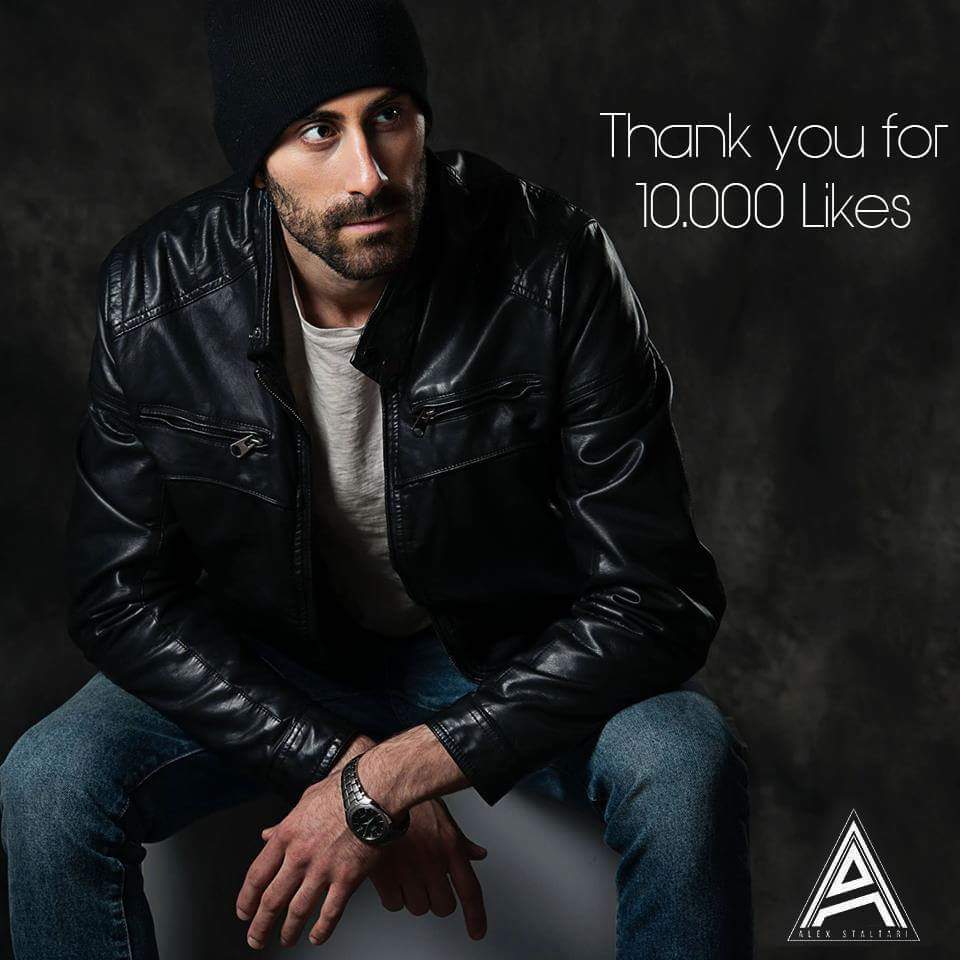 10.000 likes on Facebook. You guys are crazy!  Thanks a lot <3

m.facebook.com/AlexStaltariOf…