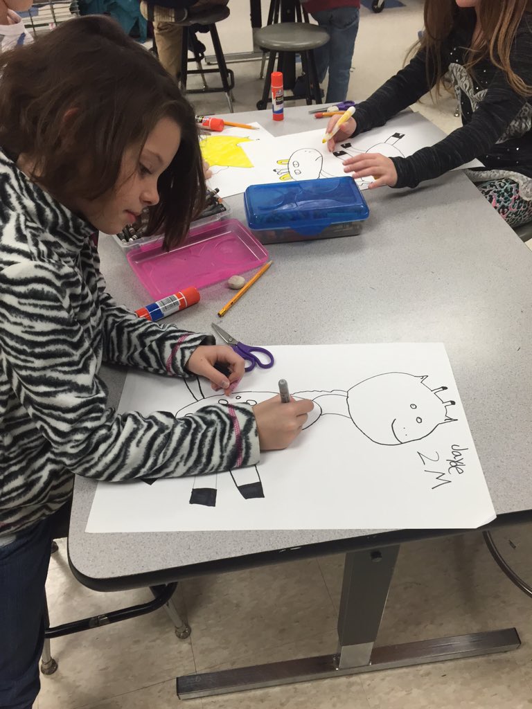 artwithmrsmay's tweet photo. Who says giraffes can't dance? #2ndgradeart #giraffescantdance #movementinart https://t.co/I8eFC8QD9z