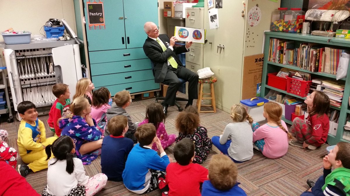 NRWranglers's tweet photo. Read More on The Floor was a great success!  Thanks to all who joined us to celebrate literature. #Supt.Lee https://t.co/Ww1lxC7FFY