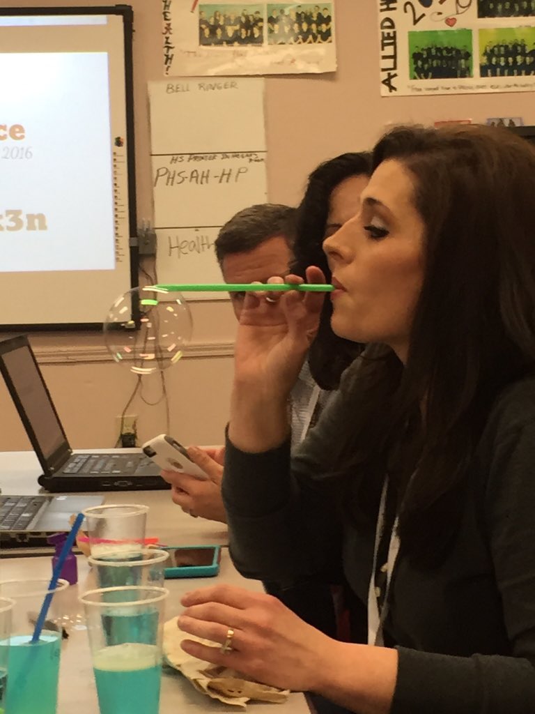 Shanz0723's tweet photo. #gafesummit #phsscience #madscience https://t.co/Z3aRP7BXb5