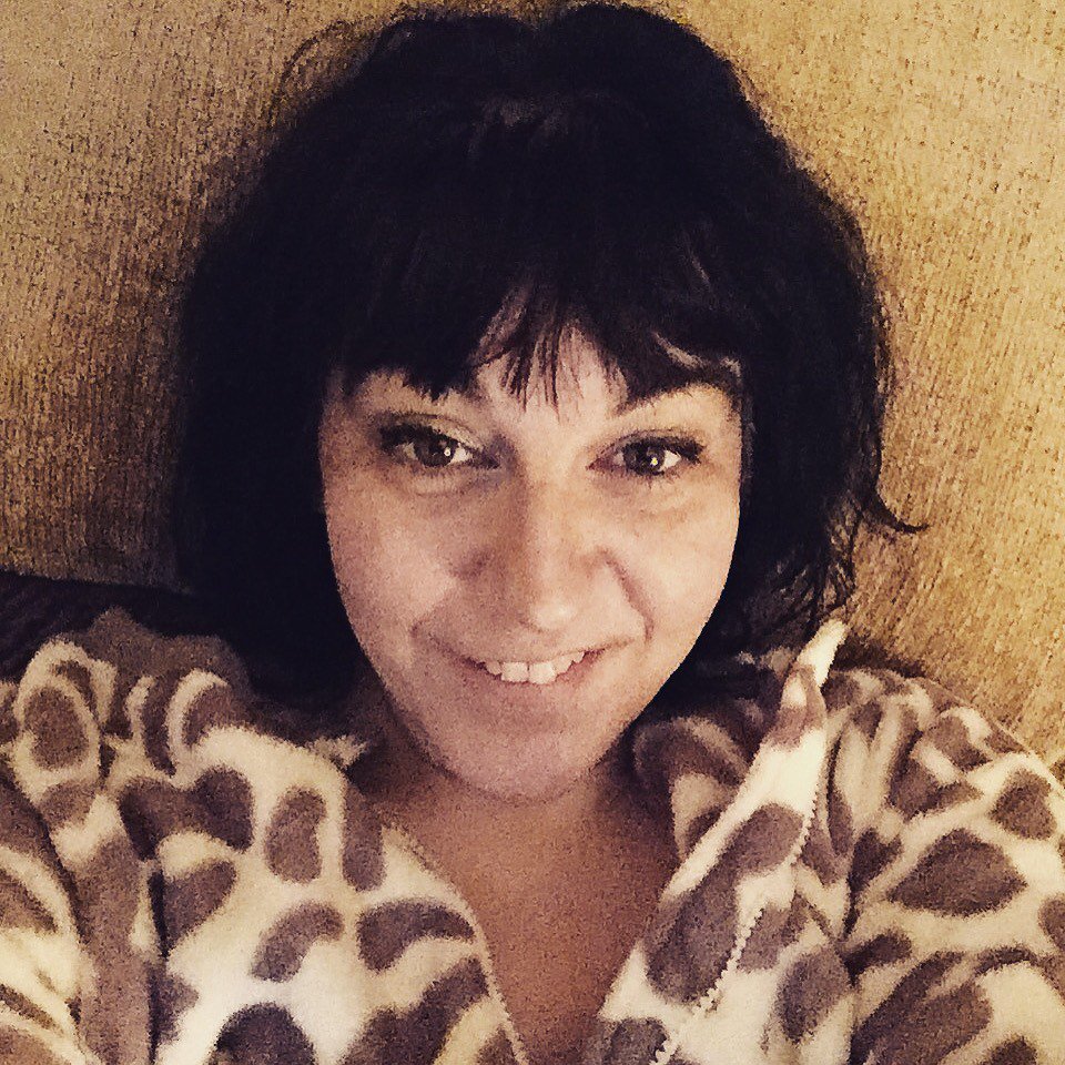 Brixham_Me_'s tweet photo. Evening #torbayhour this is me relaxing :)) and no @DevonTwitAssist @radioRedwards #internetfreeday #nohope https://t.co/jBX2uwatKj