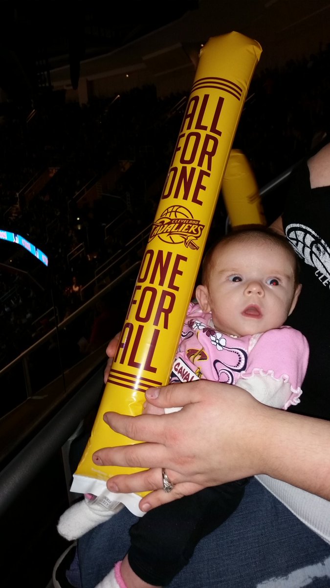 kimmiedragonfly's tweet photo. @TweetQTV #AllForOne #babiesfirstgame https://t.co/Pni69sd0DA