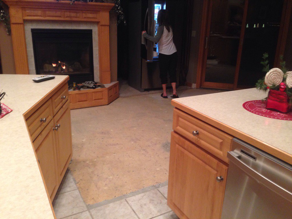 What a mess!!  Yes we have a fridge in the living room 😀