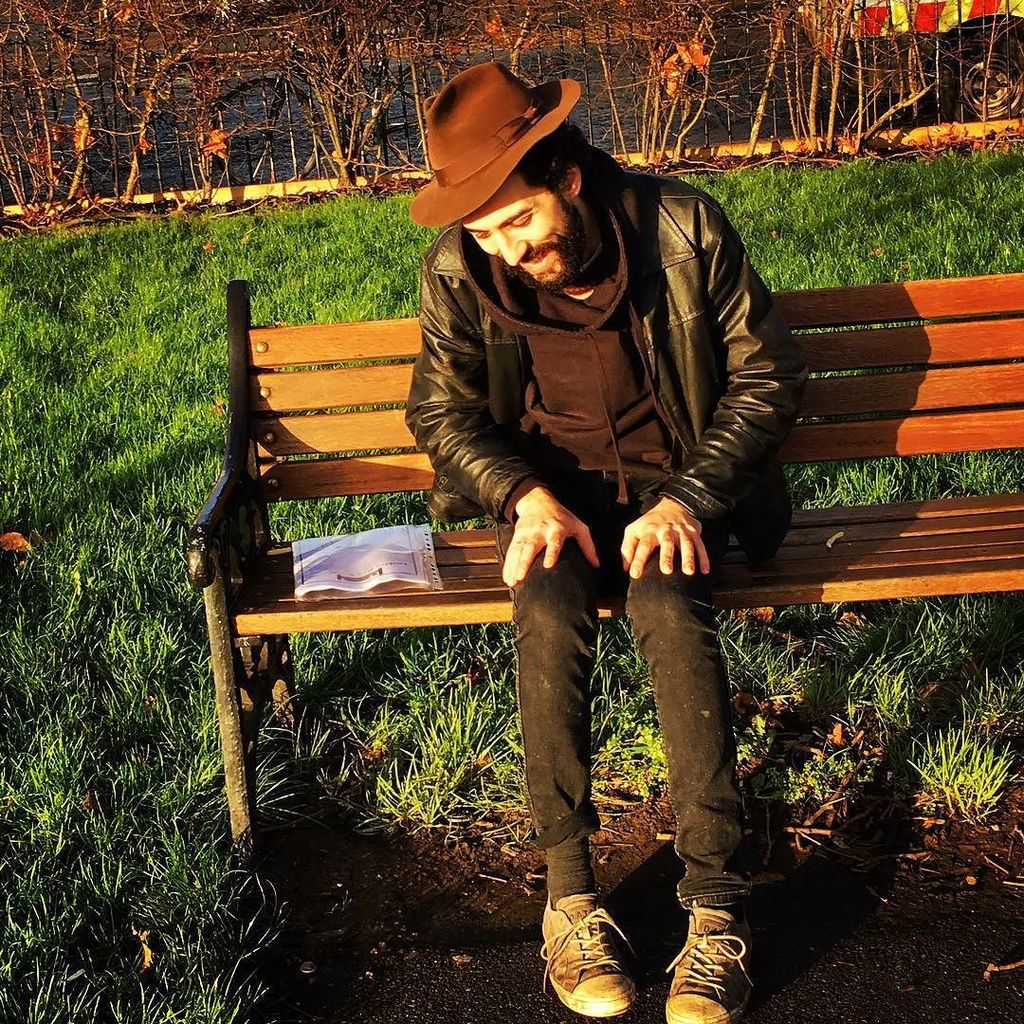 M_U_S_I_C_news's tweet photo. @johnnyfishborn : https://t.co/xgmerAgYux | Today was a sunny day.
#johnnyfishborn #hackney #downs #park #mondayo… https://t.co/1ogWRJGuLW