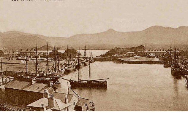 garreggochpark's tweet photo. #Porthmadog harbour #old pictures #garreggoch caravanpark https://t.co/irQwV0EjAg