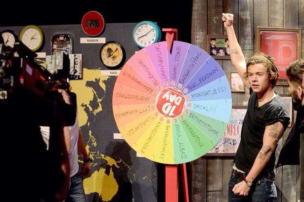 JuliaDorrian's tweet image. When you thought 1D Day was going to be a yearly tradition and it wasn&apos;t #directionerproblems