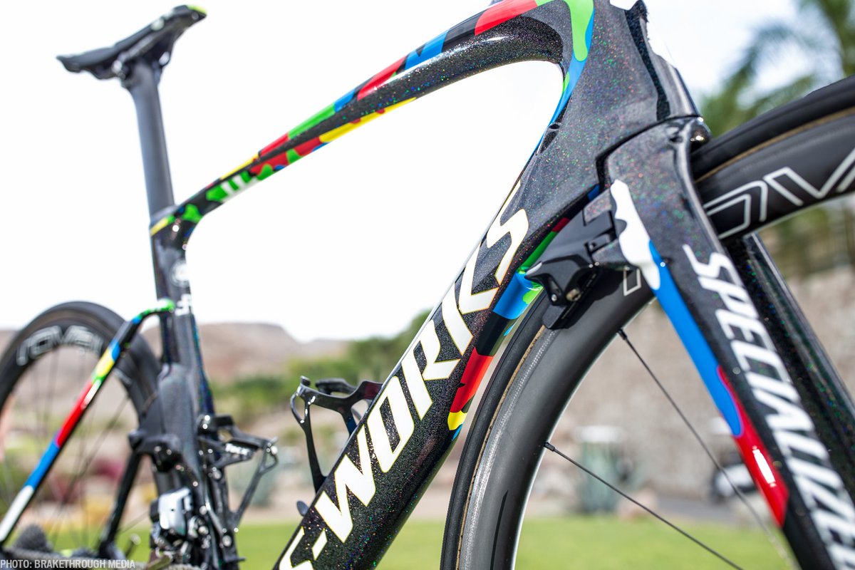 New year and new World Champion colors for the <a href="/iamspecialized/">Specialized Bicycles</a> Venge Vias of <a href="/petosagan/">Peter Sagan</a>