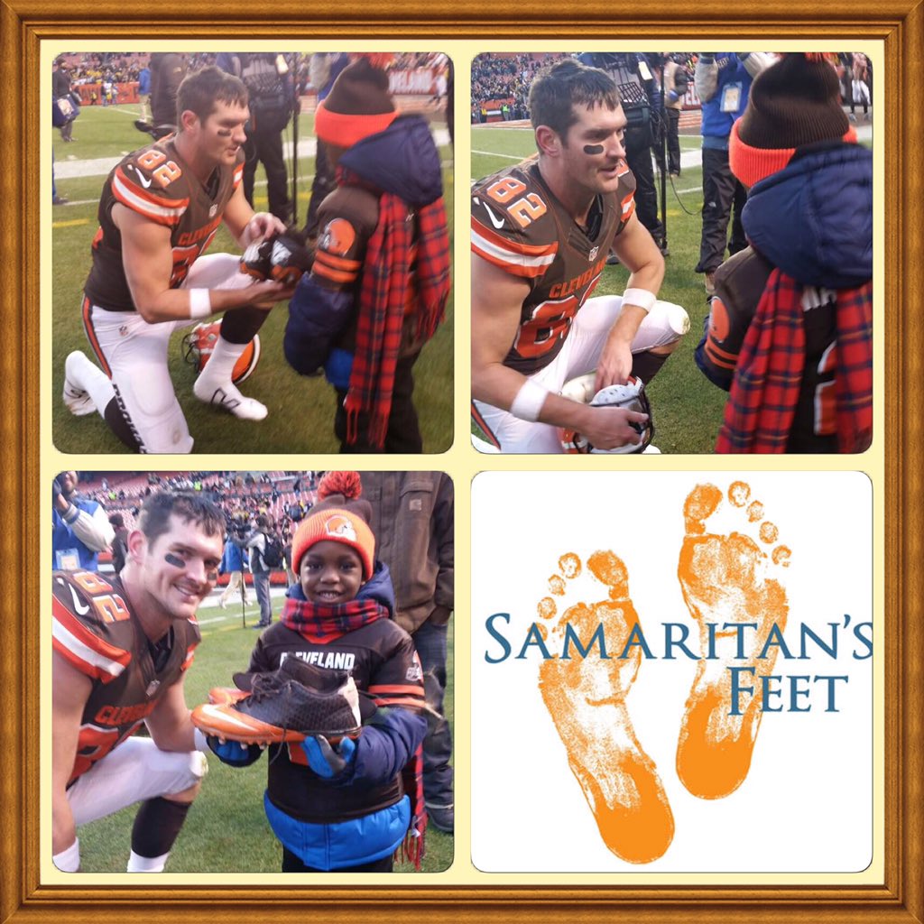 garybarnidge's tweet photo. Tough season, but no matter what I will continue to give back to others https://t.co/TXgVZxKd4k