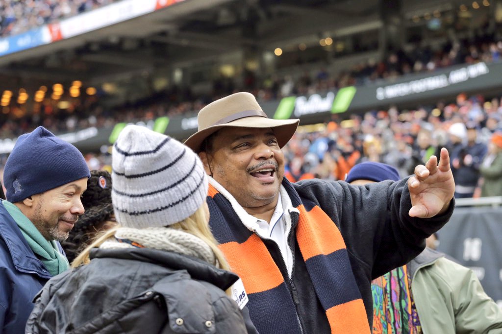 ChicagoBears's tweet photo. RT if you were just as excited as us to see "The Fridge" back @SoldierField yesterday! https://t.co/Pfoj06EGVY