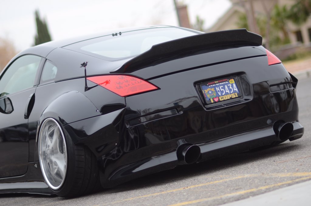 LowMotiv's tweet photo. Follow us on our new FB account, we will no longer be posting under LVRacingScene FB. 
https://t.co/JZ6GtTjcp9 https://t.co/S5OlmeCc7d