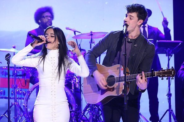 shawnthws's tweet photo. .@ShawnMendes and @camilacabello97 in @FallonTonight https://t.co/VaHcXY8vsO