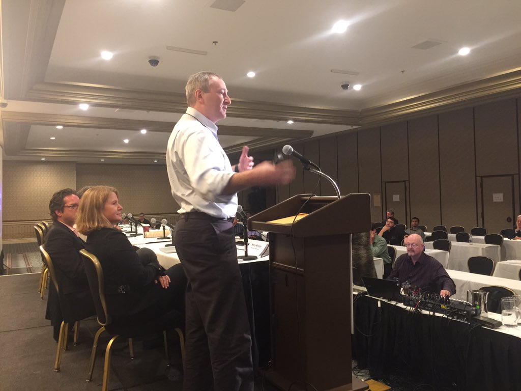 pfaffchris's tweet photo. @Avid @StorageVisions #CES2016 Avid's Gary Green talks about iOps and stream counts at Storage Visions https://t.co/huOJ6LNtya