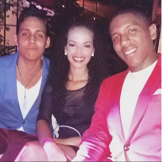 hectormiguel38's tweet photo. Junto a Prestige music band, Compartiendo tarima con Lasso https://t.co/SQXWthyyvk