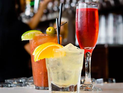 33Taps's tweet photo. Our all day #HappyHour specials are calling your name.
#33TapsLA #hollywood https://t.co/jYwLtCzKhg