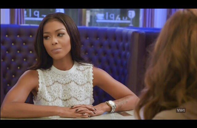 Moniece watching rich with the stepdaughter she could've had #LHHNY.