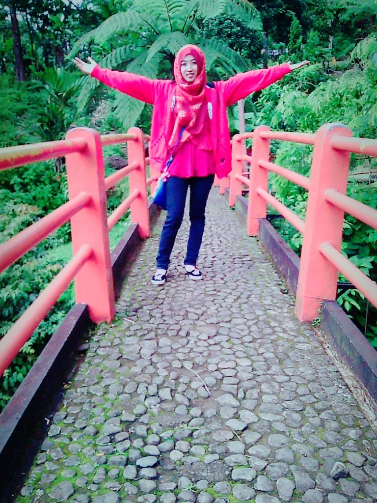 rainissme's tweet photo. Edisi jomblo traveler https://t.co/TxiT2KxAIR