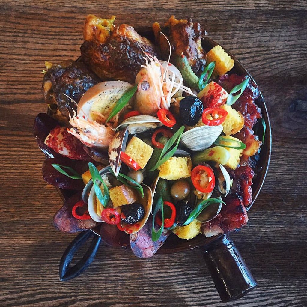 @EatFatRice serves delish Macanese food in a casual and cool atmosphere. || 📷: <a href="/utran0924/">Uyen Tran</a> #fabfoodchicago