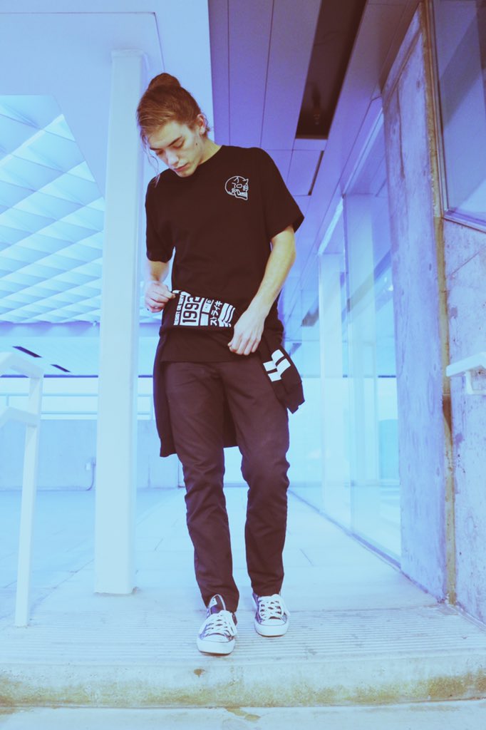 mochasucks's tweet image. A shout out to the early MVP of 2016 @kaatieflaherty for killing these @FINALFORMSEA looks! 📸 SITES UP THIS FRIDAY ✨