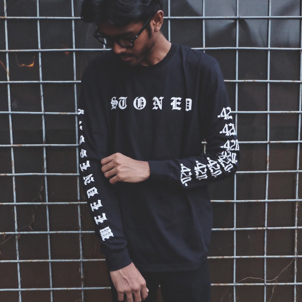 STONED long sleeve // 150k