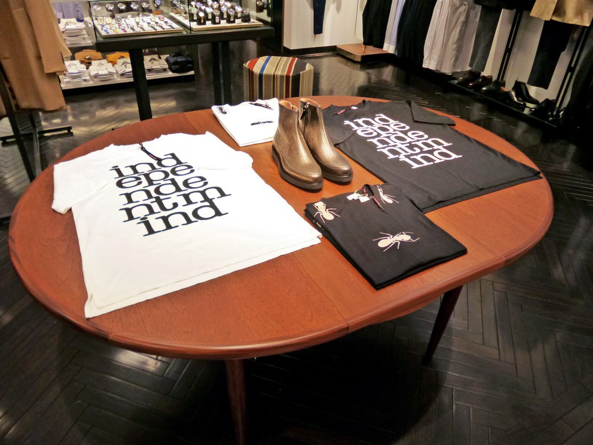 Paul Smith Japan A Twitter 大丸心斎橋店のポール スミスメンズショップは 12月27日に北館10fに移設リニューアルオープンしました オープン記念のスーツやドレスシャツの限定モデルもご用意していますので 春夏の新作アイテムとともにぜひこの機会にご覧ください Paul Smith Japan A Twitter 大丸心斎橋店のポール スミスメンズショップは 12月27日に北館10fに移設リニューアルオープンしました オープン記念のスーツやドレスシャツの限定モデルもご用意していますので 春夏の新作アイテムとともにぜひこの機会にご覧ください