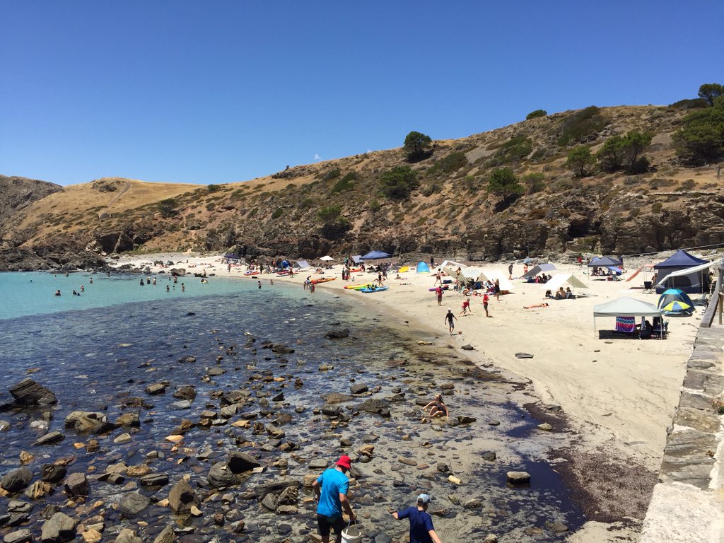 msthommo's tweet photo. A nice day with the family touring the south coast #secondvalley https://t.co/UtM975a2n2
