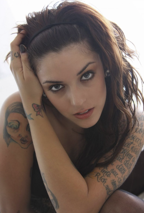 In LESS THAN 24hrs @KJDangerDoll will be LiVE https://t.co/d5ZtA5zif9 CALL iN! @RedGuerrillaNet @BukakeBee<a class="tags" href="/tag/kjdangerdoll">@kjdangerdoll</a><a href="/tag/avn2016"class="tags"><span>#avn2016</span></a>