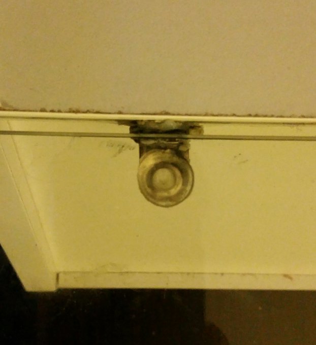 @foagroup your Lucas table particleboard can't hold the tabs that support the glass #junk https://t.<a class="tags" target="_blank" title="On Twitter" href="/?out=eyJ0eXAiOiJKV1QiLCJhbGciOiJIUzUxMiJ9.eyJpYXQiOjE3MjY1NzA4MjQsImlzcyI6InR3cG9ybnN0YXJzLmNvbSIsIm5iZiI6MTcyNjU3MDgyNCwiZXhwIjoxNzU4MTA2ODI0LCJyZWRpcmVjdF91cmwiOiJodHRwczovL3R3aXR0ZXIuY29tL2ZvYWdyb3VwIn0.bn7akMBr2wgsQeTWxsDOaEin8vmPCqjrAIgvPFKOUxrsiJzB-r3_G9HWEPIJTakZvZg5Ng3x16qMHj7w_bVvvg">@foagroup</a><a href="/tag/junk"class="tags"><span>#junk</span></a>