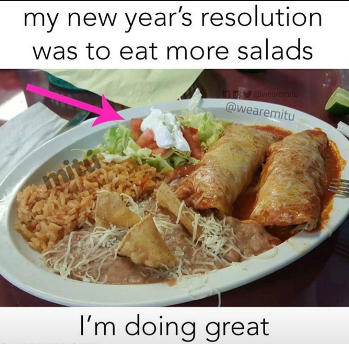 YouvebeenCrewd's tweet photo. 2016 resolutions! #2016 #saladsarentboring https://t.co/0covDb7cTv