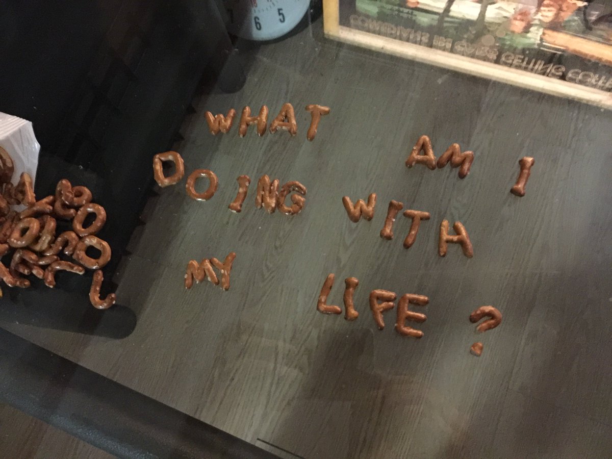 notnickaustin's tweet photo. Man I love pretzels. https://t.co/U7zFliPgRN